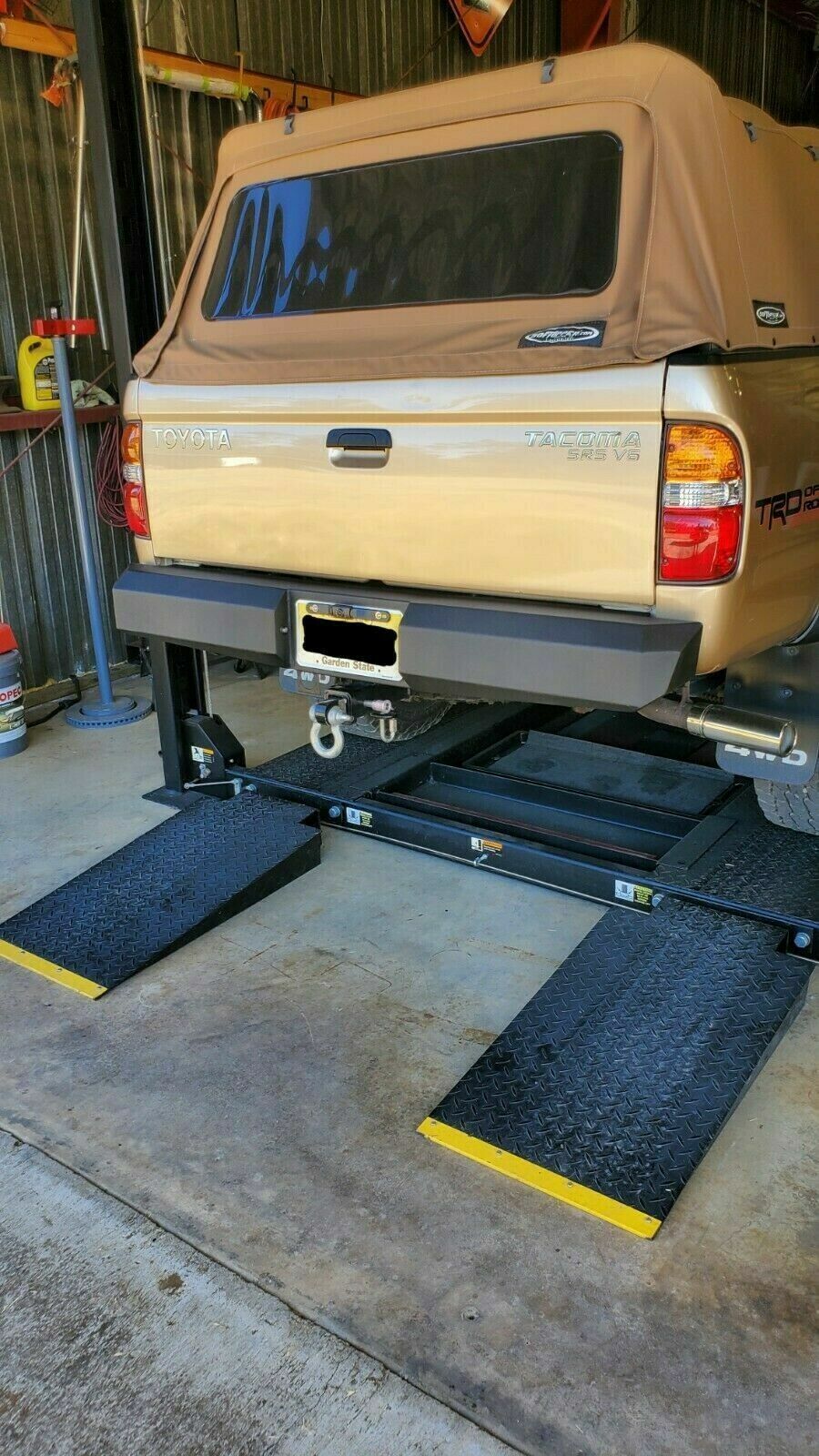 Toyota Tacoma Off-road Bumpers Set for First Gen 95-04 (Front and Rear)